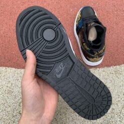 Alternative view of Air Jordan 1 Low WMNS “BHM”