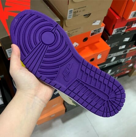 Air Jordan 1 Mid Black And White Purple - Image 2