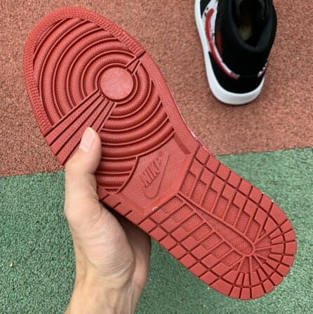 Air Jordan 1 Mid Black Red Pictorial - Image 2