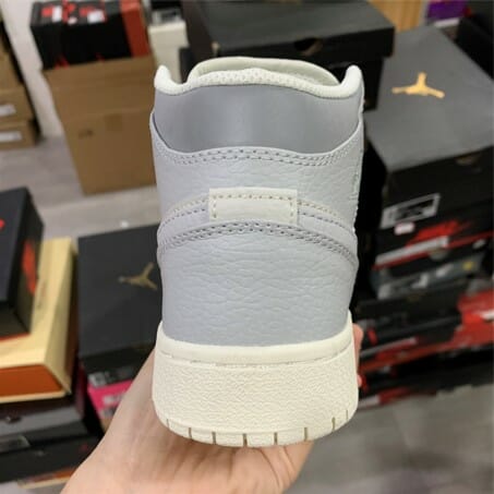 Air Jordan 1 Mid Haze Blue Silver White Grey - Image 2