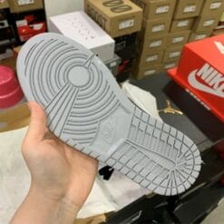 Alternative view of Air Jordan 1 Mid Light Smoke Grey