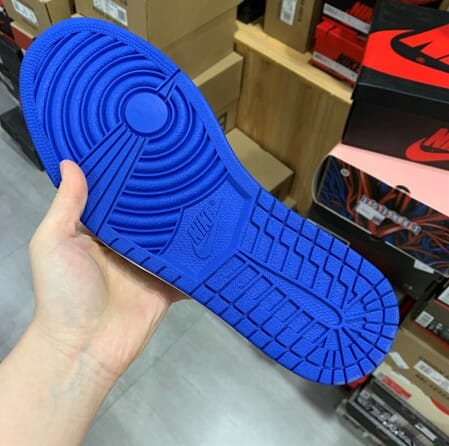 Air Jordan 1 Game Royal - Image 2