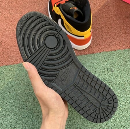 Air Jordan 1 Tomato Scrambled Eggs - Image 2