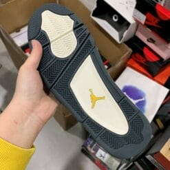 Alternative view of Air Jordan 4 Lightning LS
