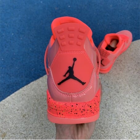 Air Jordan 4 NRG Hot Punch - Image 2