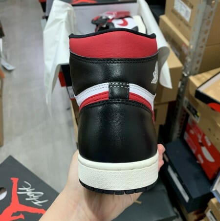 Air Jordan 1 Gym Red - Image 2