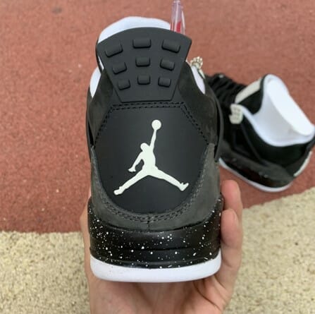 Air Jordan 4 Oreo - Image 2