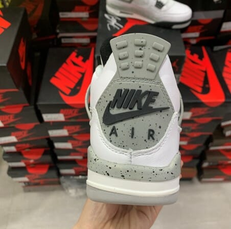 Air Jordan 4 White Cement - Image 2