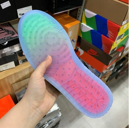 Air Jordan 1 High Zoom Rage Green - Image 2