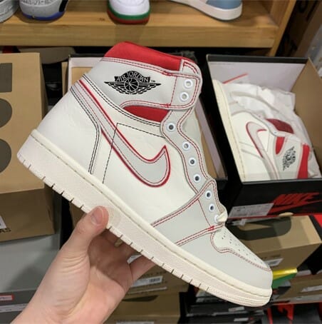 Air Jordan 1 Phantom - Image 3