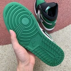 Alternative view of Air Jordan 1 Pine Green