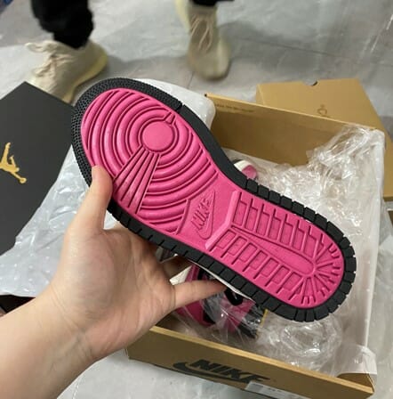 LPL x Air Jordan 1 Black Fuschia - Image 3