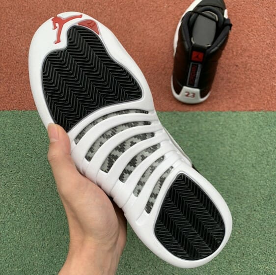 Air Jordan 12 Retro Playoff