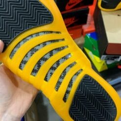 Air Jordan 12 University Gold