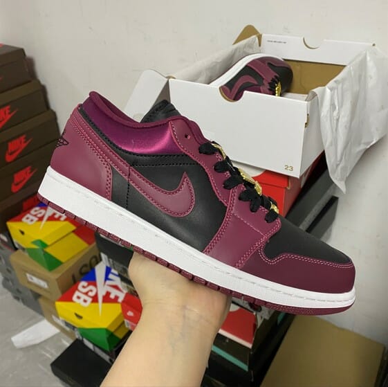 Air Jordan 1 Low Beetroot Gold Pendant - Image 3