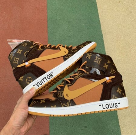 Air Jordan 1 Brown - Image 3