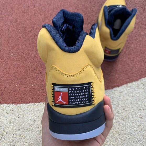 Air Jordan 5 Michigan Black Yellow - Image 3