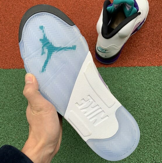 Air Jordan 5 White Purple Grape - Image 3