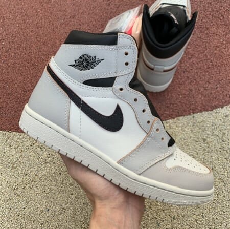 Air Jordan 1 Dunk SB Light Bone - Image 3
