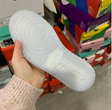 Air Jordan 1 Fossil Milk Tea Black - Image 3