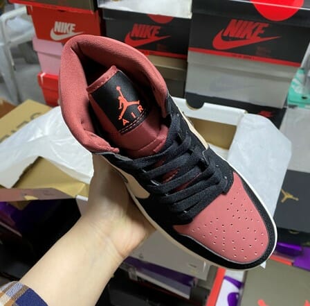 Air Jordan 1 Mid Burgundy Pink Black - Image 3