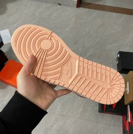 Air Jordan 1 Mid Crimson Tint Toe Cherry Blossom Pink - Image 3