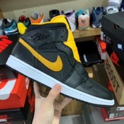 Alternative view of Air Jordan 1 Mid SE Corduroy Black Gold