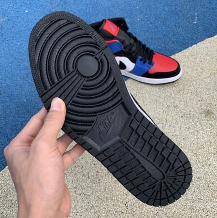 Air Jordan 1 Mid Stitching Black And Red Toe - Image 3