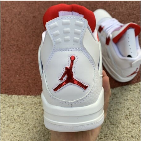 Air Jordan 4 Red Metallic - Image 3