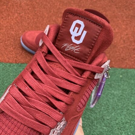 Air Jordan 4 University of Oklahoma - Image 4