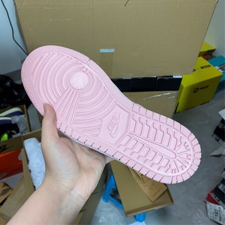 Air Jordan 1 High Zoom CMFT - Image 3