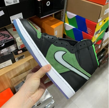 Air Jordan 1 High Zoom Rage Green - Image 3