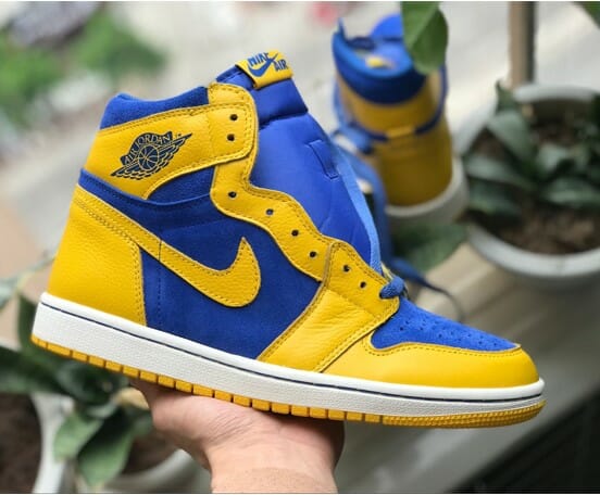 Air Jordan 1 Laney OG - Image 3