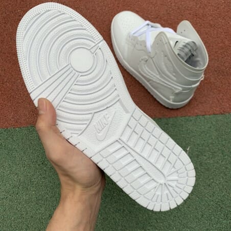 Air Jordan 1 NYC - Image 2