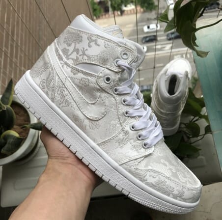 Air Jordan 1 Tradiotional White
