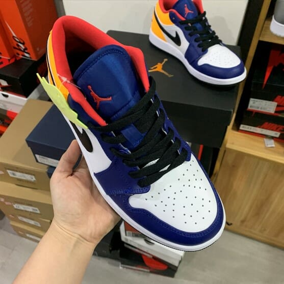 Air Jordan 1 Low Blue Yellow - Image 4