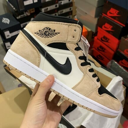 Air Jordan 1 Mid Barely Orange Milk Tea - Image 4