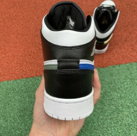 Air Jordan 1 Mid GS Black And White Mandarin - Image 3