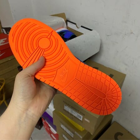 Air Jordan 1 Mid GS Blue Orange Black - Image 4