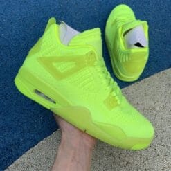 Alternative view of Air Jordan 4 Flyknit