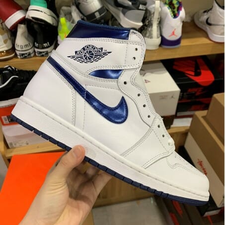 Air Jordan 1 Metallic Navy