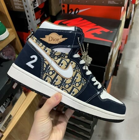 Air Jordan 1 Blue - Image 4