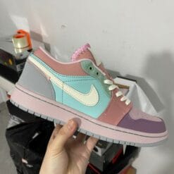 Air Jordan 1 Low SE Pink Green