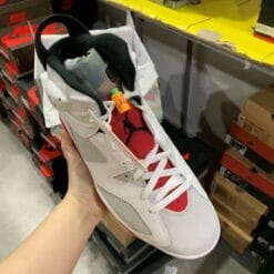 Air Jordan 6 Hare