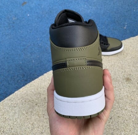 Air jordan 1 Mid Black Olive Green