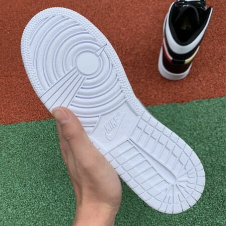 Air Jordan 1 Mid GS Black And White Mandarin - Image 4
