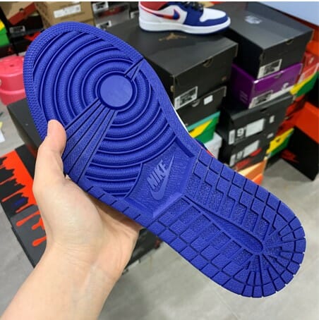 Air Jordan 1 Mid Red And Blue Color Hook