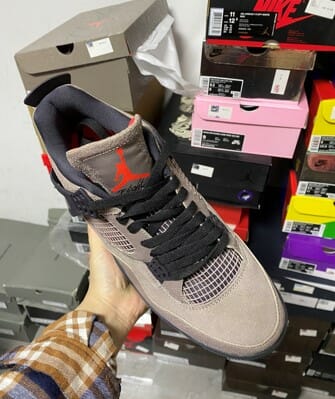 Air Jordan 4 “Taupe Haze”