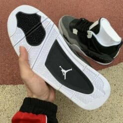 Air Jordan 4 Oreo