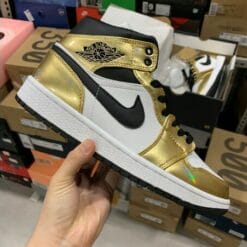 Air Jordan 1 Mid SE Metallic Gold